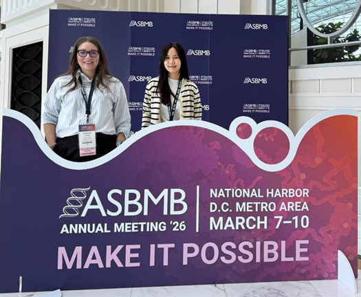 Rebecca Carter and Ngan Trinh presenting their research posters at the 2026 ASBMB Annual Meeting in Washington D.C.